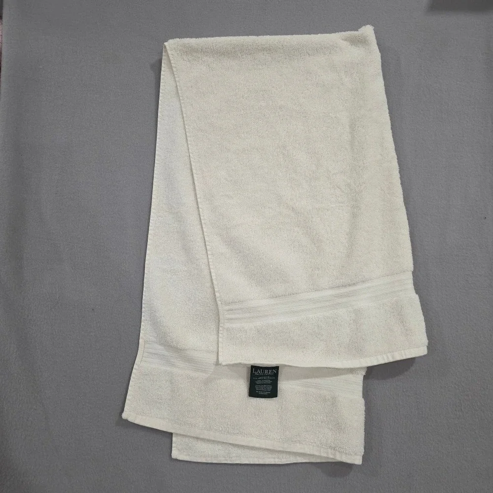 Lauren Ralph Lauren White Bath Towel 100% Cotton Solid Luxury Spa 52x29 Soft